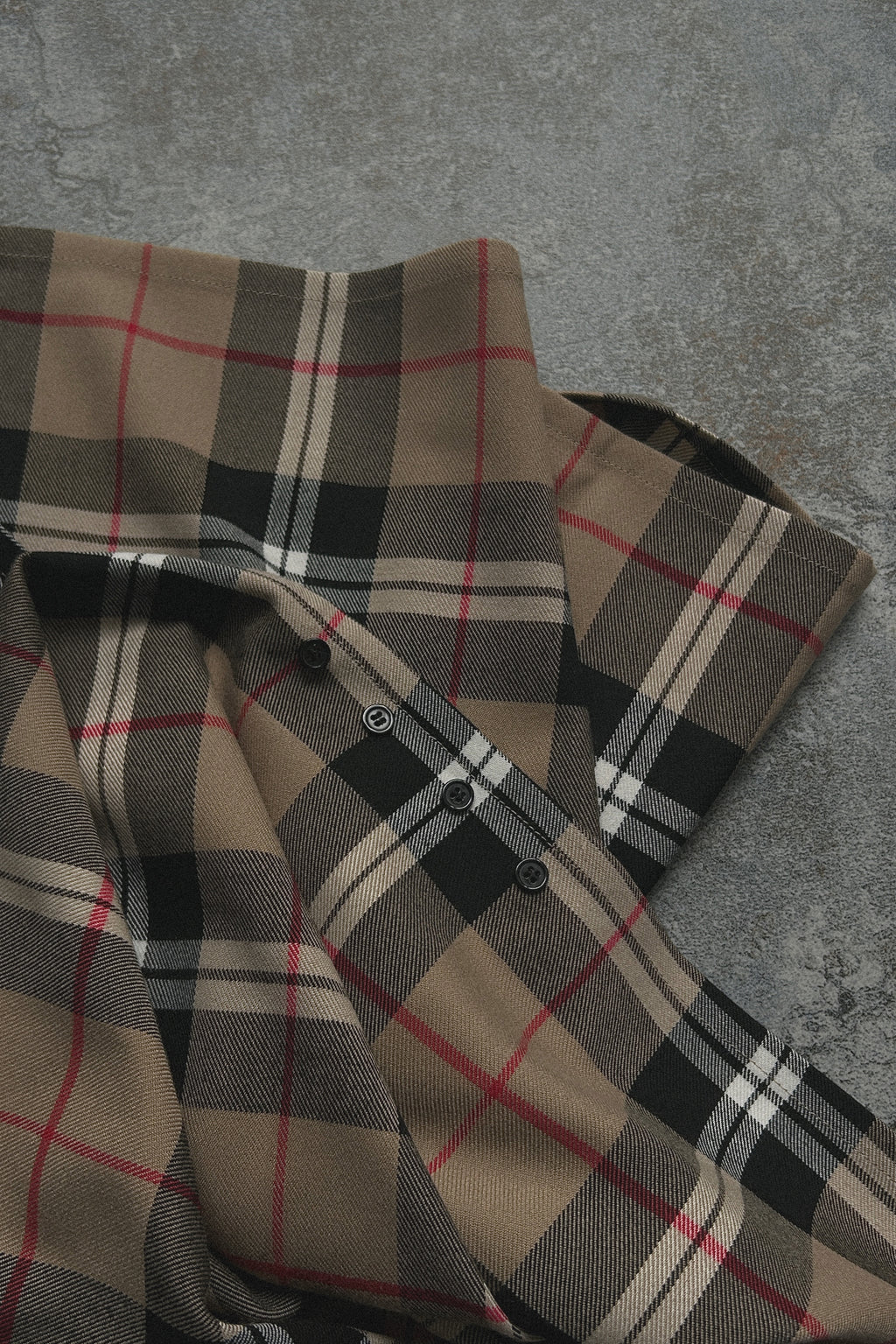 La Blouse à Carreaux