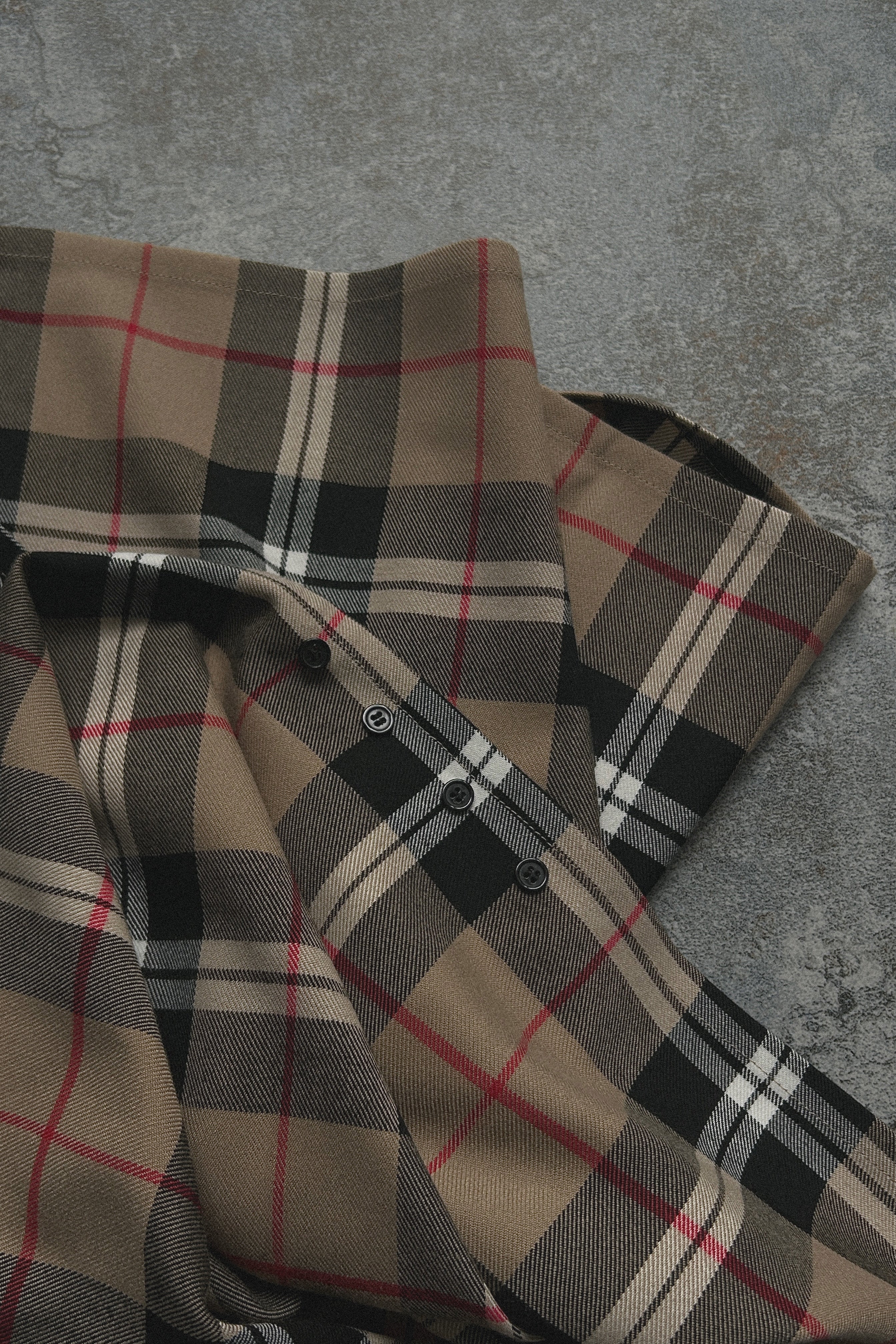 La Blouse à Carreaux